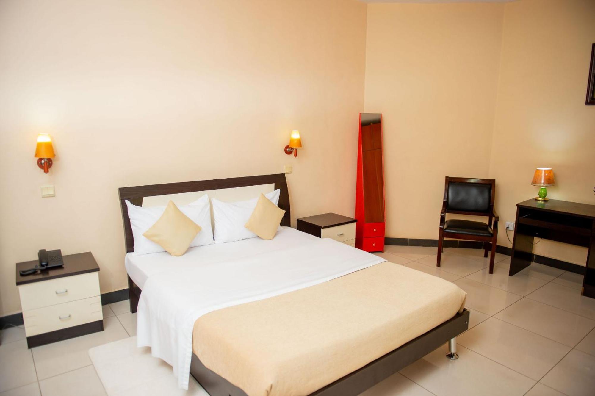 Beausejour Hotel Kigali Exterior photo